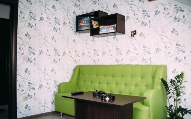 Square Hostel&Cafe