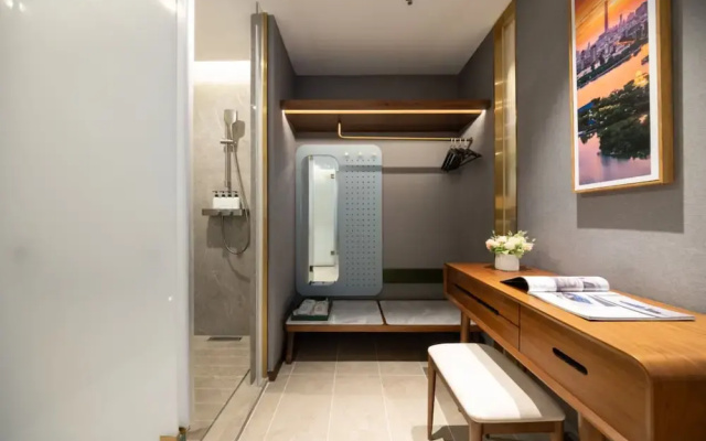Nostalgia S Hotel(Tianjin Jinwan Plaza）