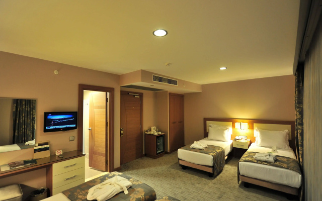 Yasmak Comfort Hotel