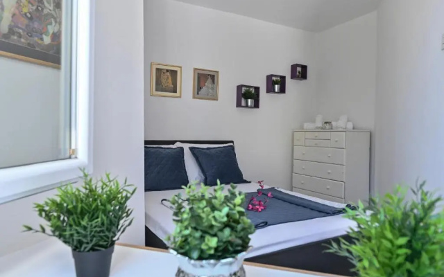 Apartments Adela I