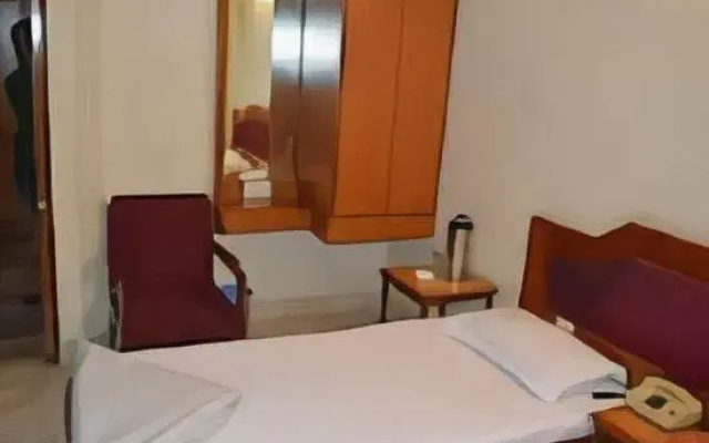 Suraj Hotel