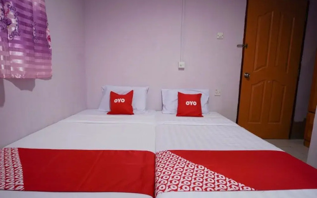 OYO 89482 Hotel Casero Inn