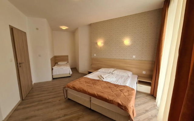 MIDA Apartment