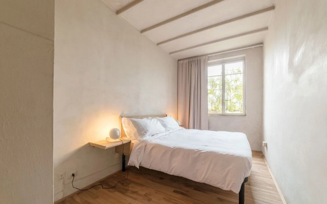 Unique Stylish Flat up to 6 Guests Near Vatican