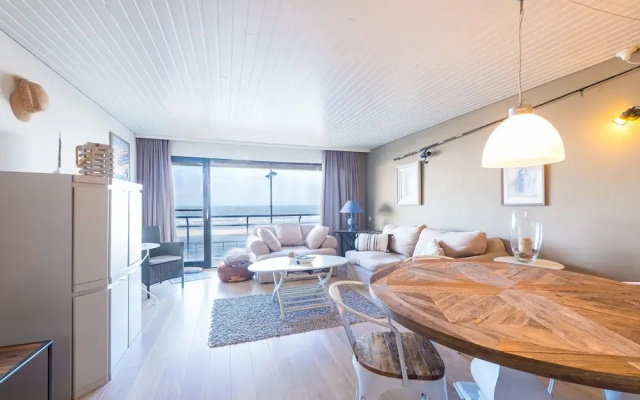 Apartment With sea View in Middelkerke