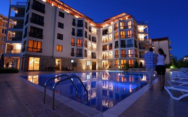Отель Camelot Residence Болгария, Солнечный берег - отзывы, цены и фото номеров - забронировать отель Camelot Residence онлайн вид на фасад