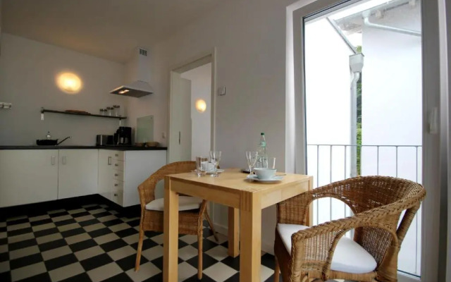 Haus Putbus by Rujana