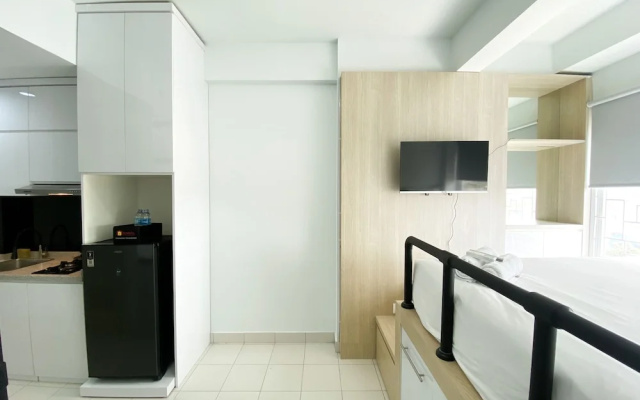 Simply Look Studio Room At Patraland Urbano Apartment