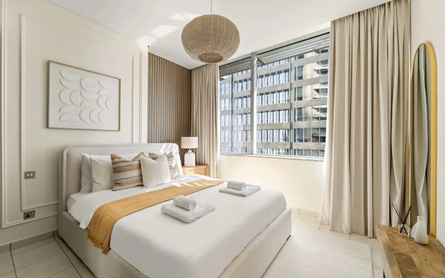 Silkhaus Cityscape 2BR in Difc Prime Location
