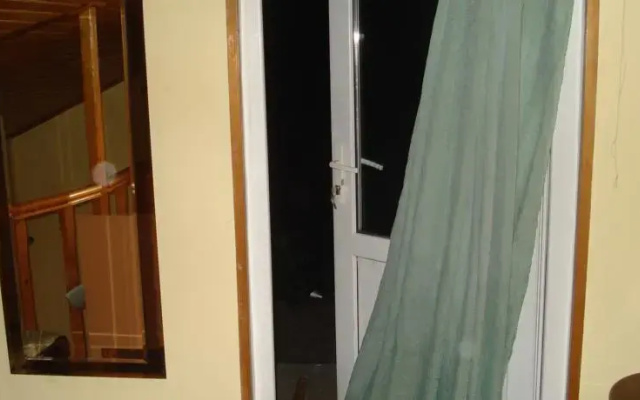 Bachos Studio