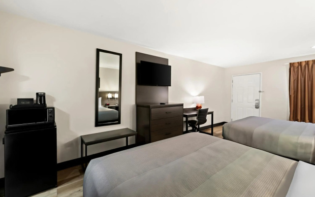 Quality Inn & Suites Dumas