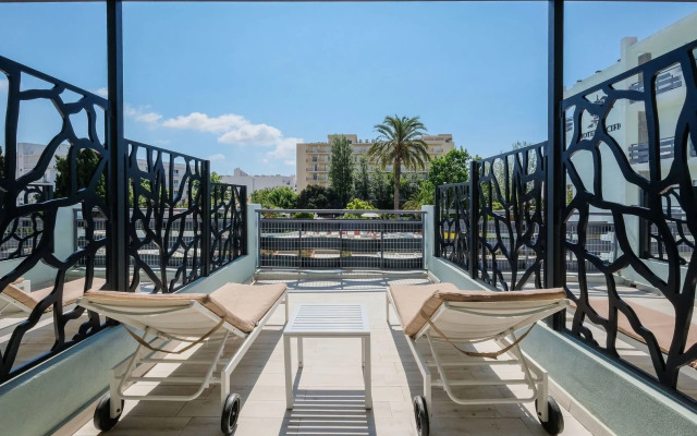azuLine Hotel Pacific