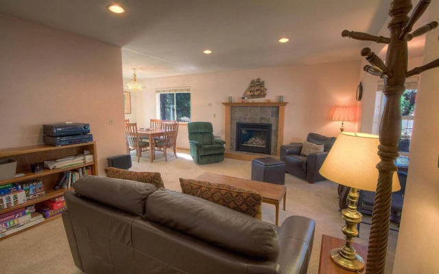 Pine Haven by Lake Tahoe Accommodations