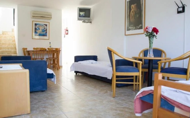 Eliofos Center