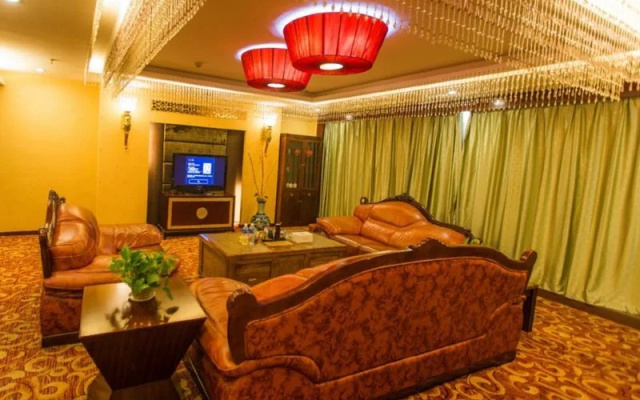 Deyuan Hotel (Shaoguan Nanhua Temple)