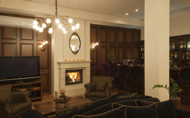 Dellas Boutique Hotel