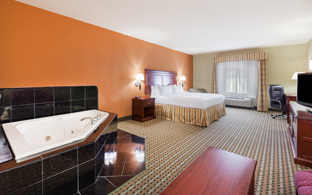 Holiday Inn Express & Suites East Amarillo by IHG