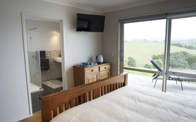 BnB Whangaruru