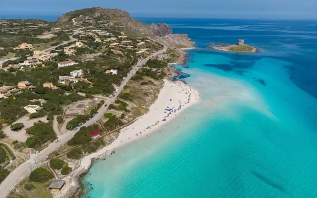 Gorgeous Retreat Just a few Meters From the sea