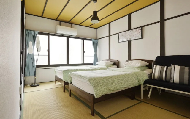 Konpeito House