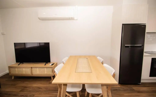 Willow Court Unit 1