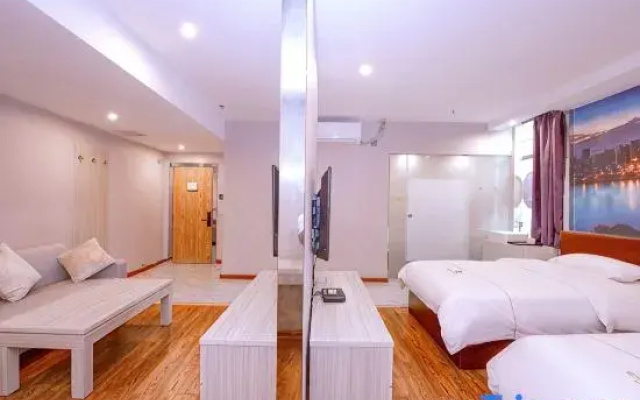 Dragon Star Hotel (Jincheng Central Pedestrian Street Store)