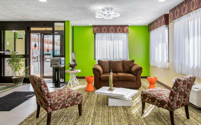 Quality Inn Grand Rapids Near Dowtown