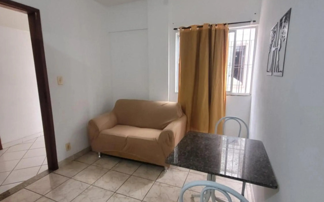 Ótimo Quarto e Sala mobiliado em itapoa.