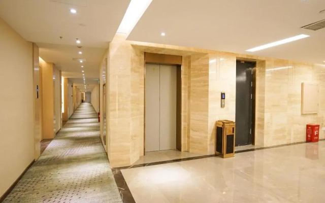 Lavande Hotel (Wuhan Jiqing Street)