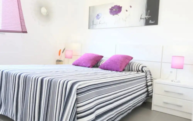 Casa Vista al Jardin Para 8 Personas en Cambrils