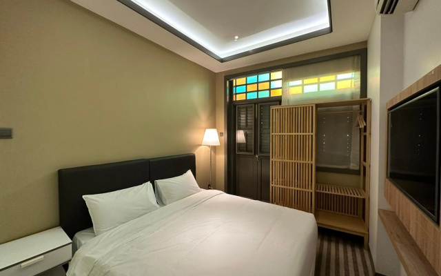 Dash Living Rochor
