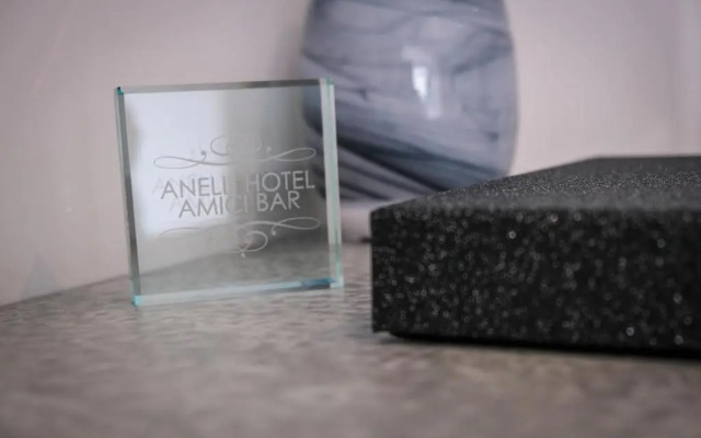 Anelli Hotel