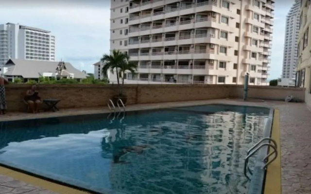 Thep Thip Mansion F5 R5006