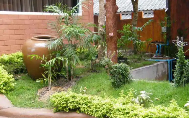 Kerd Larb Resort