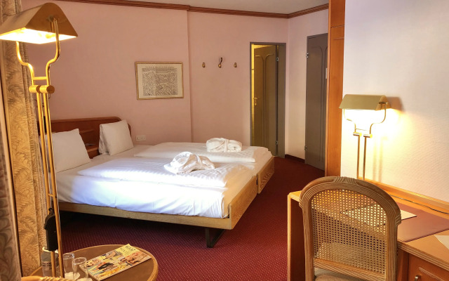 Thermalhotels und Walliser Alpentherme & SPA Leukerbad