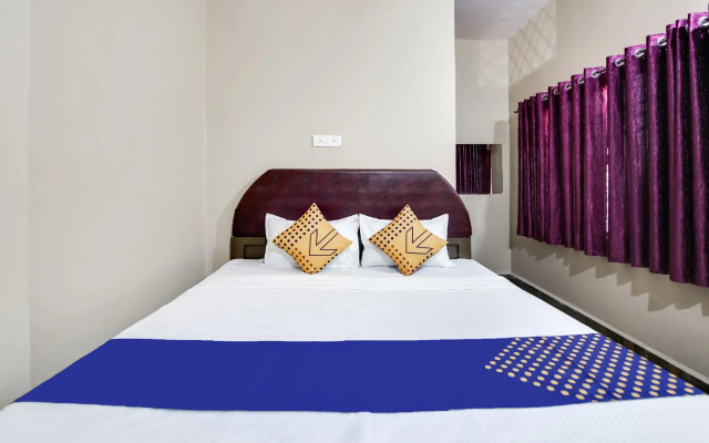 SPOT ON 64837 Hotel Madhur Prem