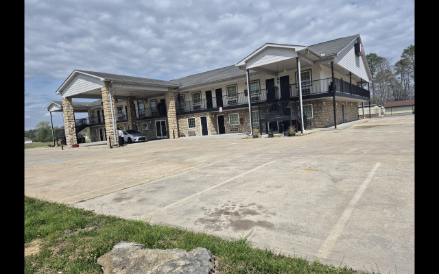 General Bragg Inn & Suites Chickamauga