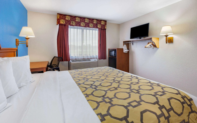 Baymont by Wyndham Perrysburg/Toledo