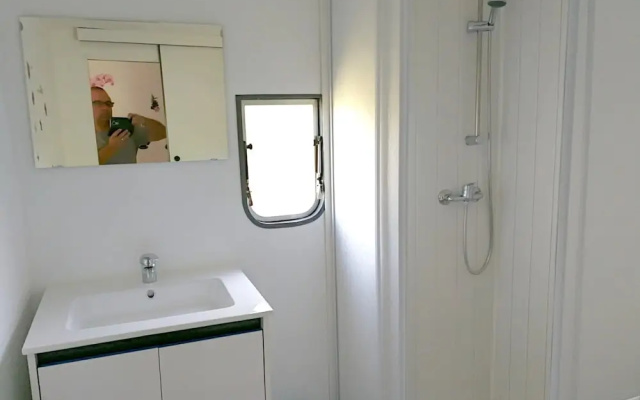Bungalow With 2 Bedrooms in Saint-genest-de-beauzon, With Wonderful Mo
