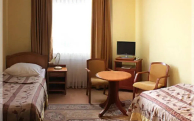 Hotel Renusz