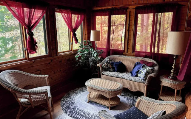 Katherine Lake Lodge