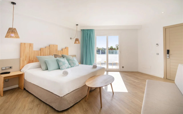 Marsenses Ferrera Blanca Adults Only