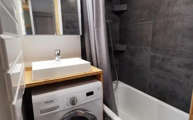 Appartement rénové pour 1p à 4p avec parking - Proche Centre