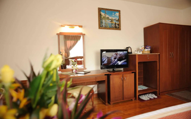 Hoang Yen Hotel