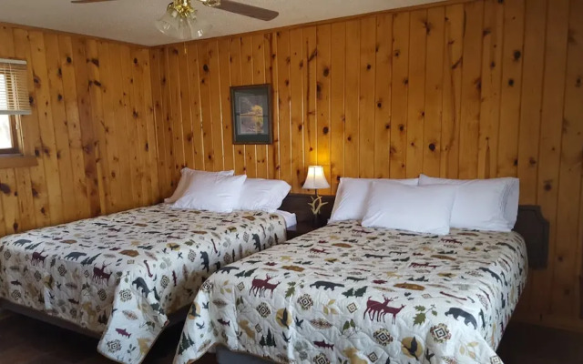 B&B Riverside Motel