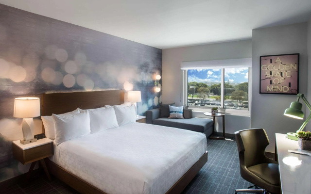 Cambria Hotel LAX