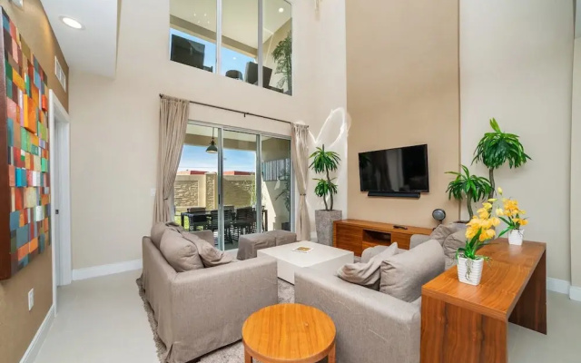 Modern Magic Village Resort Townhouse 7662