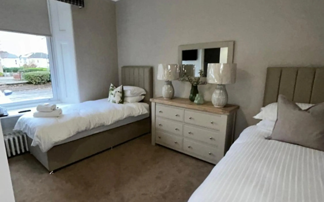 Crookston Hotel