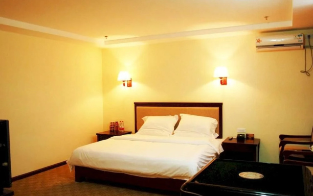 Juyuan Hotel(荔波聚缘酒店)