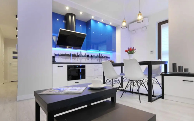 P&O Apartments Solec 13 with AC